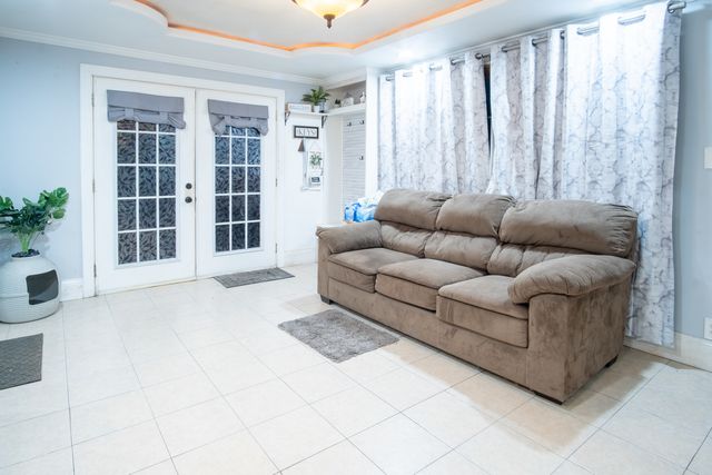 15222 Hamlin Avenue, Midlothian, IL 60445