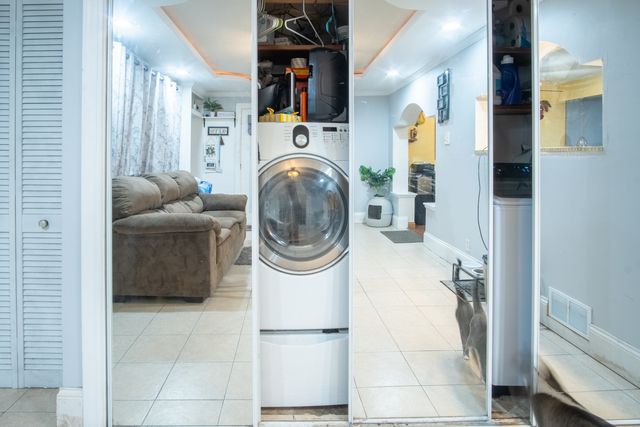 15222 Hamlin Avenue, Midlothian, IL 60445