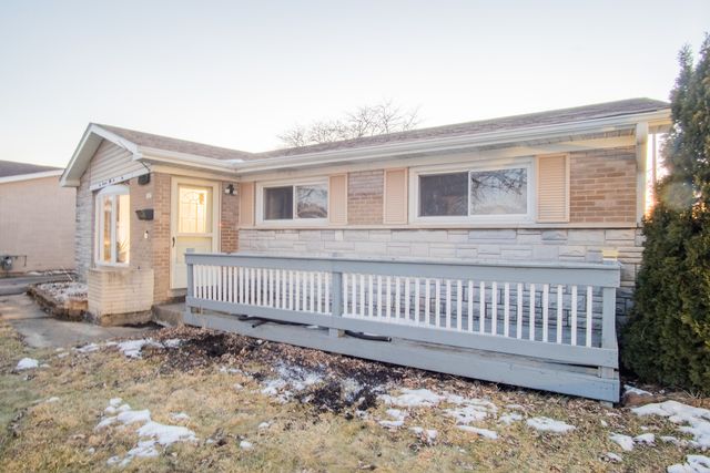 15222 Hamlin Avenue, Midlothian, IL 60445