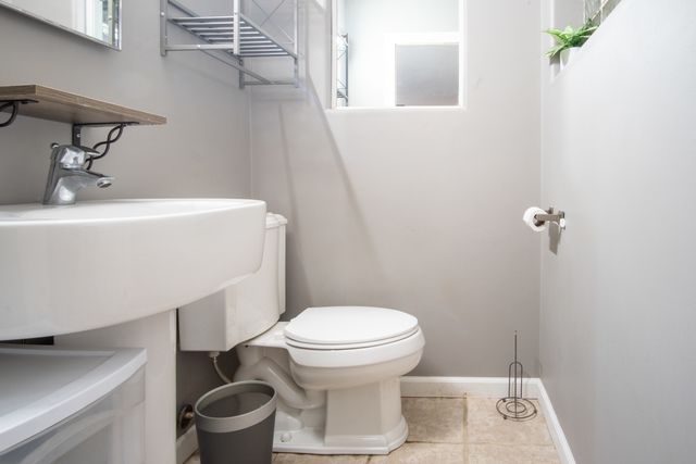 15222 Hamlin Avenue, Midlothian, IL 60445