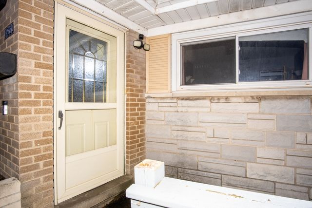 15222 Hamlin Avenue, Midlothian, IL 60445