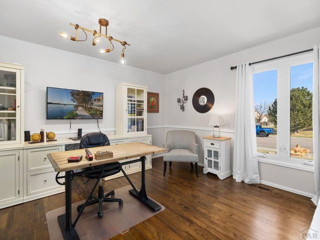 59 Posada Dr, Pueblo, CO 81005