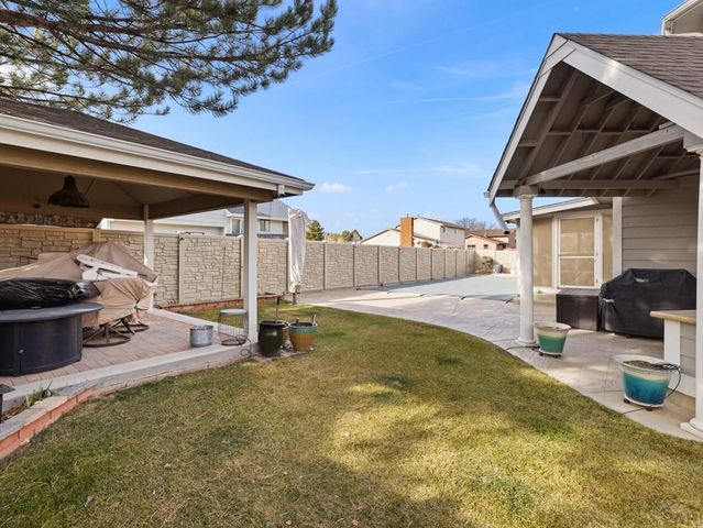 59 Posada Dr, Pueblo, CO 81005