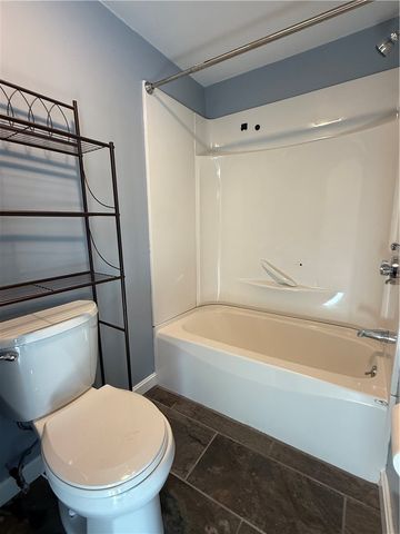 300 Smithfield Road 5-53, North Providence, RI 02904