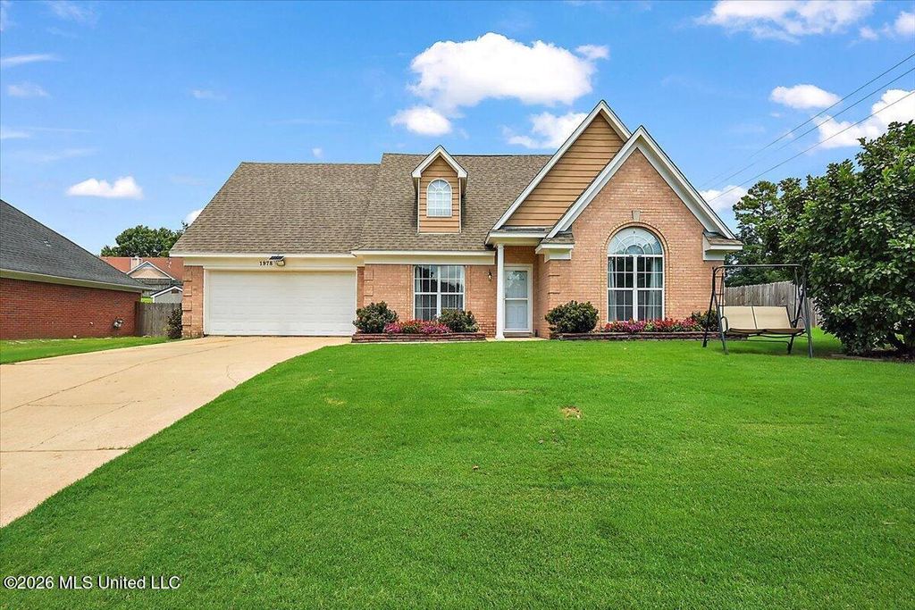 1978 Greencliff Drive, Southaven, MS 38671 — exterior