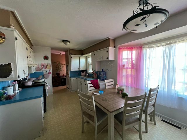 238 Coon Creek Road, Hollister, MO 65672