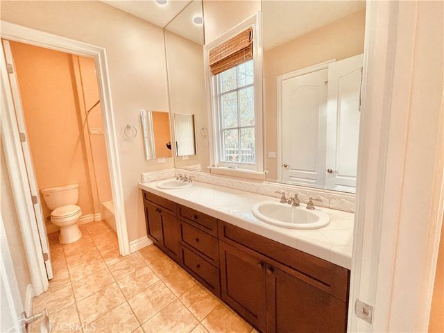 3915 Prado De Las Frutas, Calabasas, CA 91302