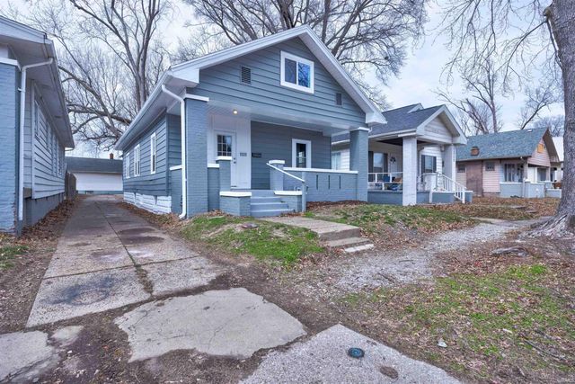 1225 S Bedford Avenue, Evansville, IN 47713