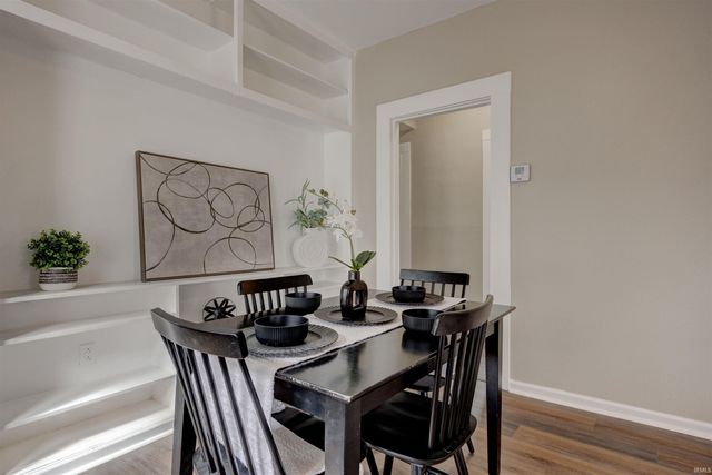 1225 S Bedford Avenue, Evansville, IN 47713