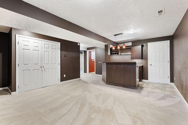 6376 Hyland Drive, Dublin, OH 43017