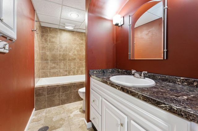 6376 Hyland Drive, Dublin, OH 43017