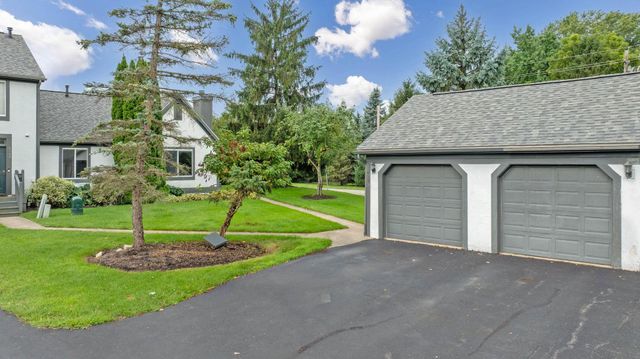 6376 Hyland Drive, Dublin, OH 43017
