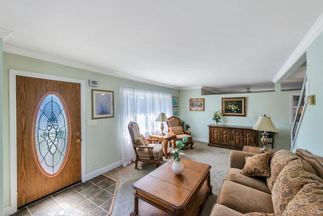 3591 Fiddler Lane, Bethpage, NY 11714