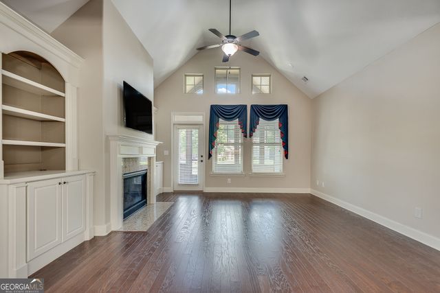 2785 Middlecreek Way, Cumming, GA 30041