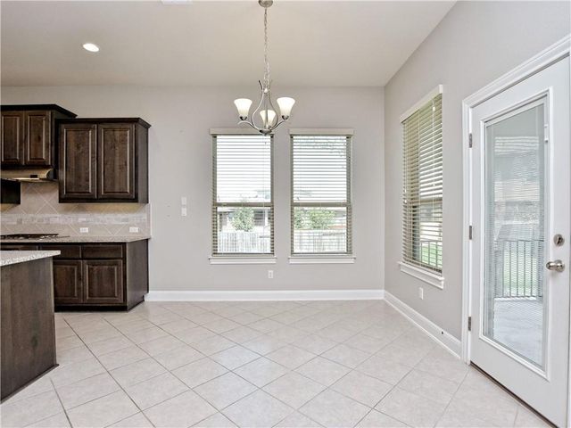 2208 Legend Hill DR, Leander, TX 78641