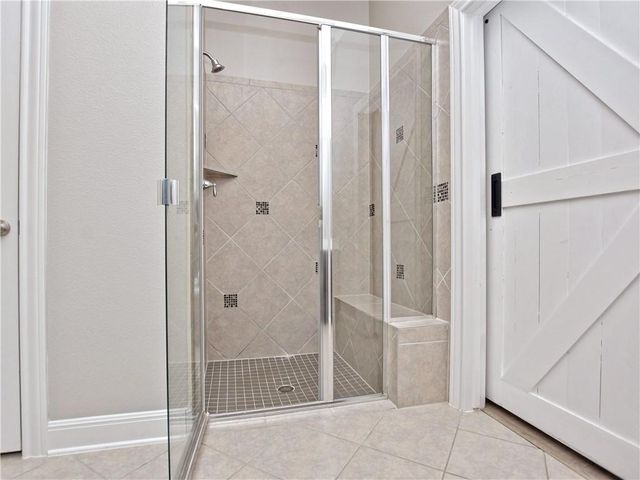 2208 Legend Hill DR, Leander, TX 78641