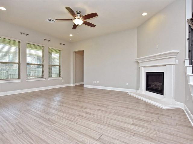 2208 Legend Hill DR, Leander, TX 78641