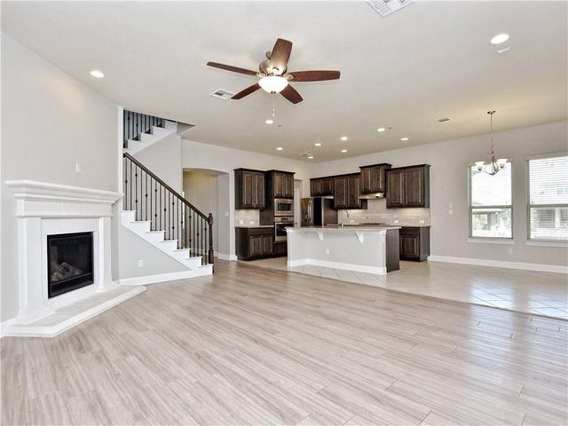 2208 Legend Hill DR, Leander, TX 78641