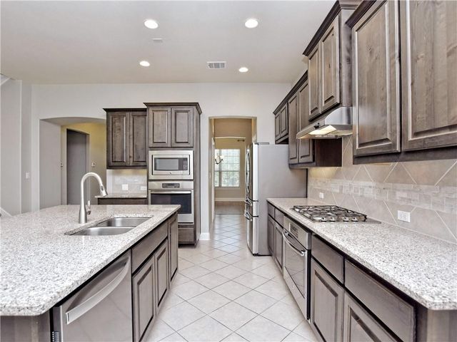 2208 Legend Hill DR, Leander, TX 78641