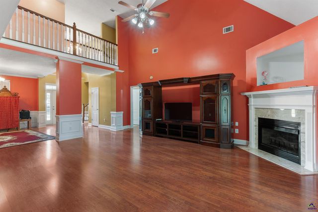 221 Hathersage Drive, Kathleen, GA 31047