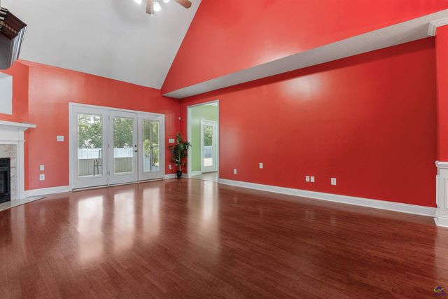221 Hathersage Drive, Kathleen, GA 31047
