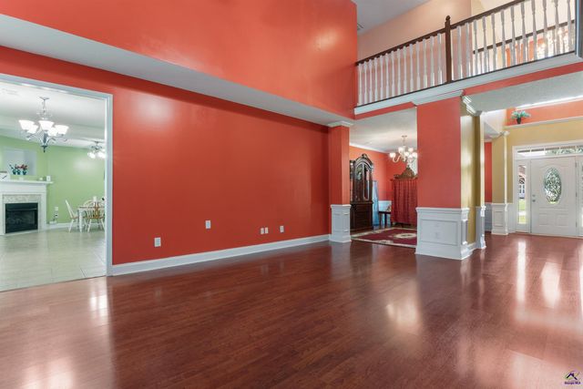 221 Hathersage Drive, Kathleen, GA 31047