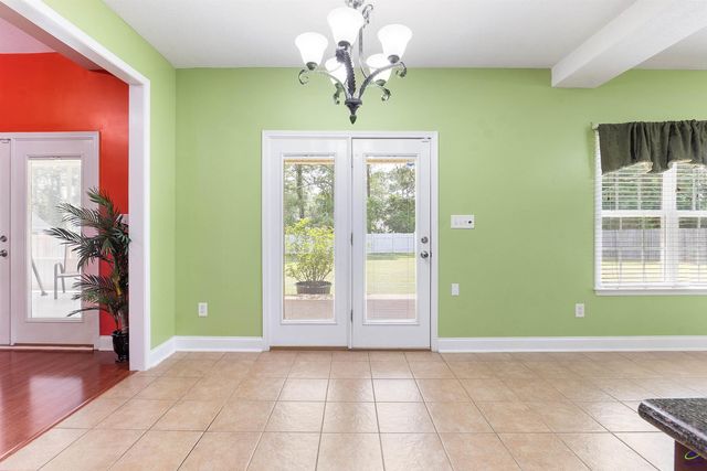 221 Hathersage Drive, Kathleen, GA 31047