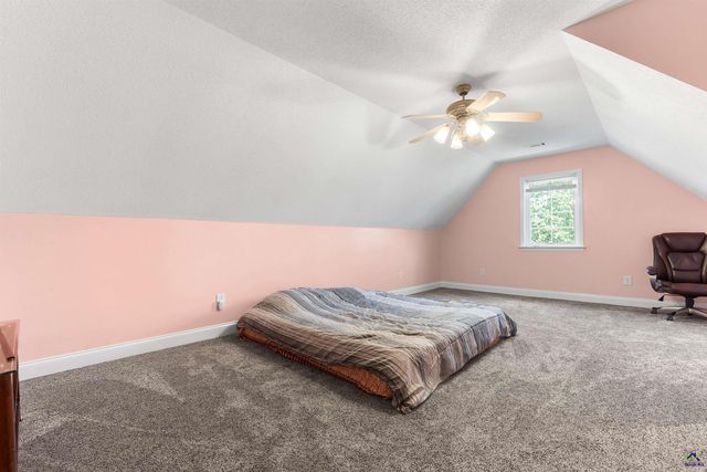 221 Hathersage Drive, Kathleen, GA 31047