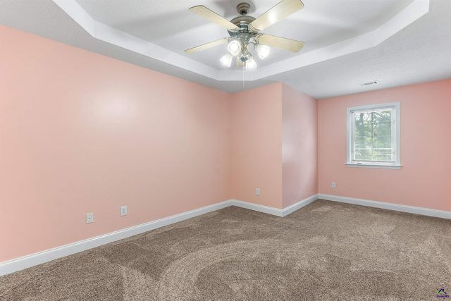 221 Hathersage Drive, Kathleen, GA 31047