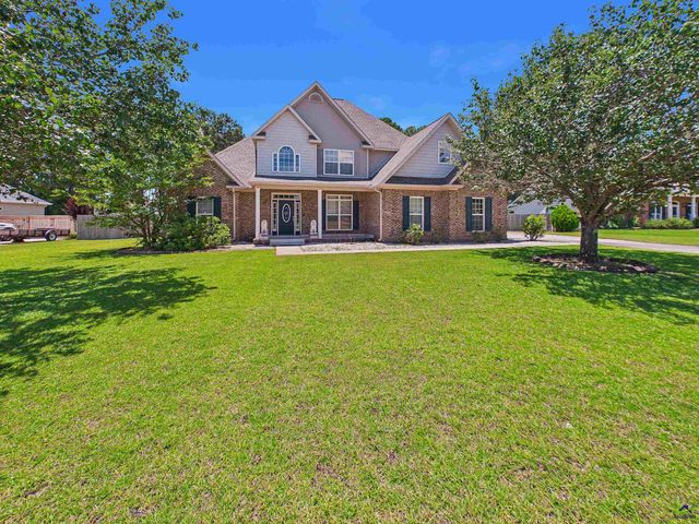 221 Hathersage Drive, Kathleen, GA 31047