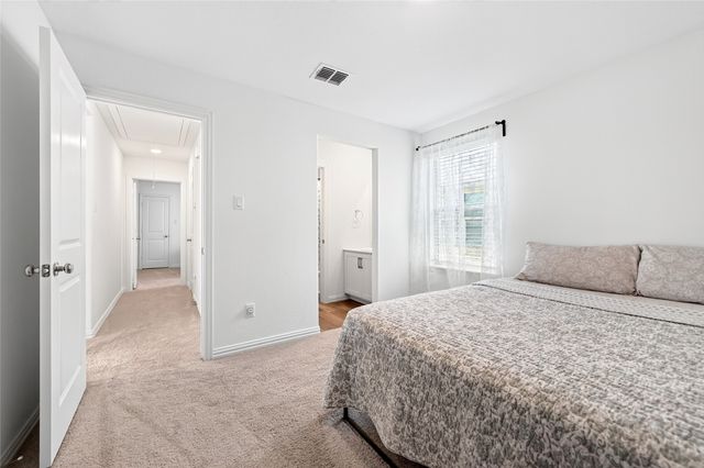 1212 Western Yarrow Avenue, Justin, TX 76247