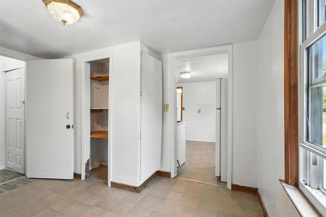 228 N Donald Avenue, El Reno, OK 73036