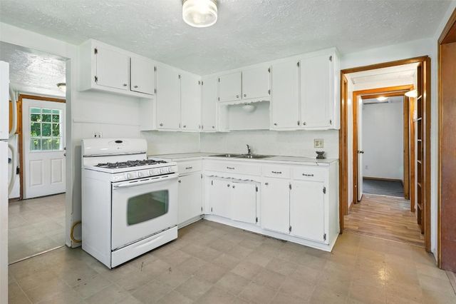228 N Donald Avenue, El Reno, OK 73036
