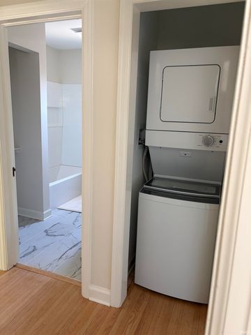 3203 E Blackford Avenue, Evansville, IN 47714