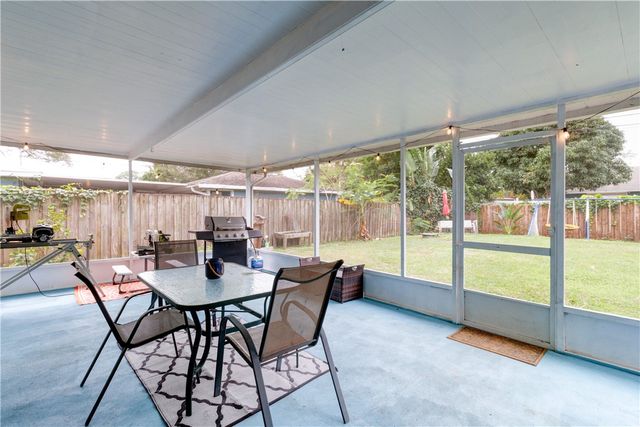 1255 35th Avenue, Vero Beach, FL 32960