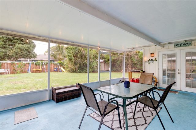 1255 35th Avenue, Vero Beach, FL 32960