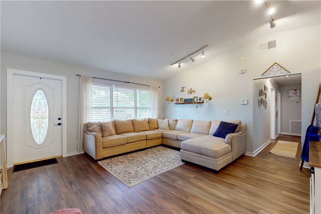 1255 35th Avenue, Vero Beach, FL 32960