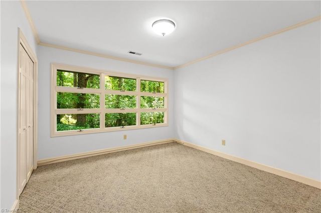 1112 Ferndale Boulevard, High Point, NC 27262