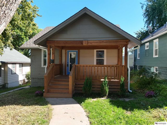 6329 N 33 Avenue, Omaha, NE 68111