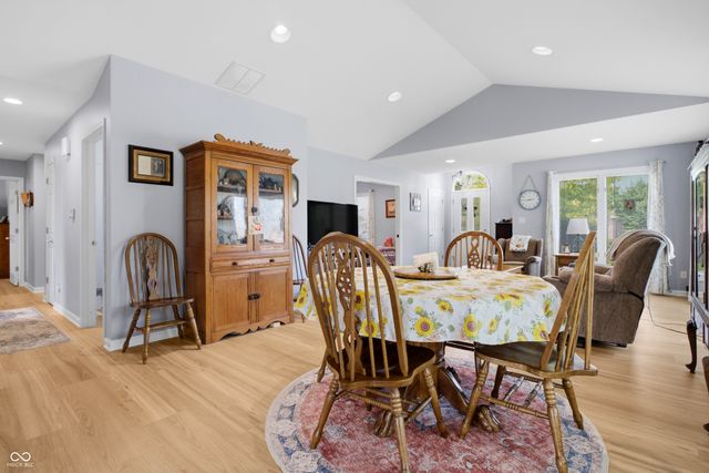 5141 Montpelier Court, Columbus, IN 47203