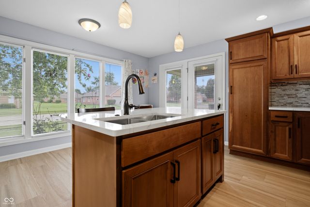 5141 Montpelier Court, Columbus, IN 47203
