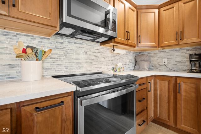 5141 Montpelier Court, Columbus, IN 47203