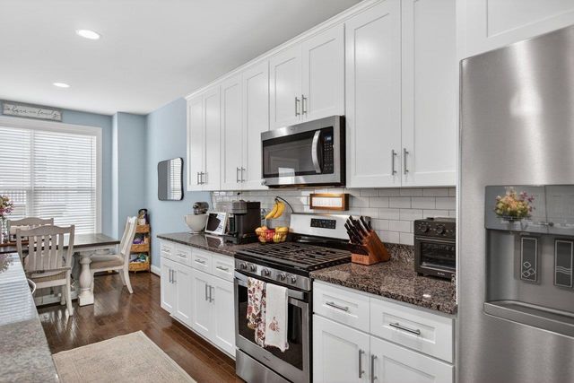 3255 CHARLESTON BLVD, Rockingham, VA 22801