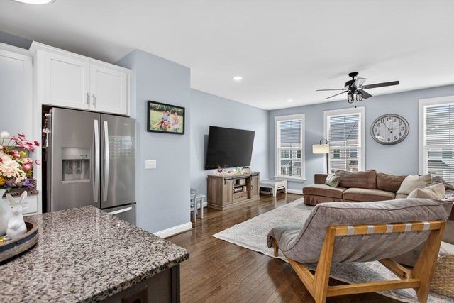 3255 CHARLESTON BLVD, Rockingham, VA 22801