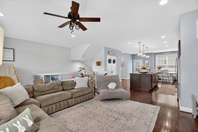 3255 CHARLESTON BLVD, Rockingham, VA 22801