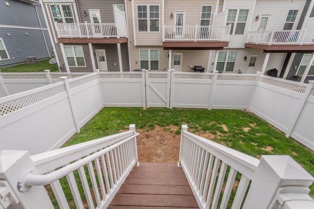 3255 CHARLESTON BLVD, Rockingham, VA 22801