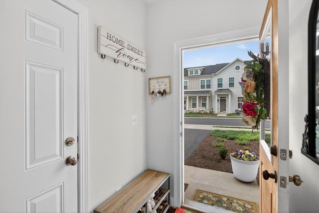 3255 CHARLESTON BLVD, Rockingham, VA 22801