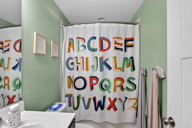 3255 CHARLESTON BLVD, Rockingham, VA 22801