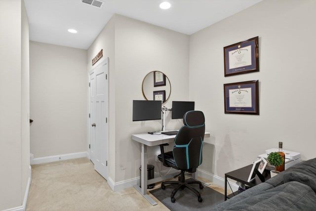 3255 CHARLESTON BLVD, Rockingham, VA 22801