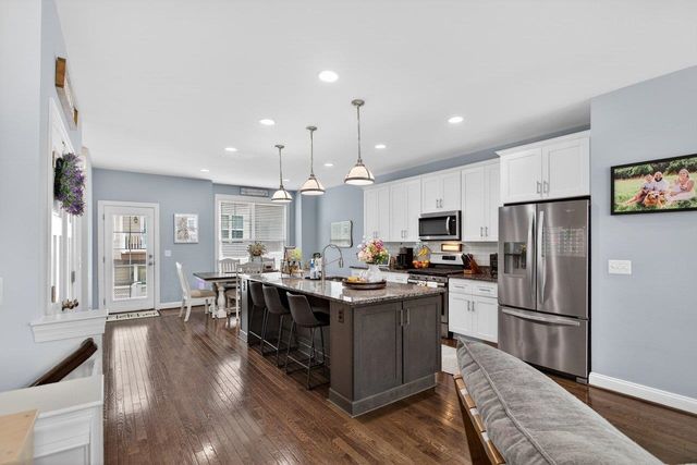 3255 CHARLESTON BLVD, Rockingham, VA 22801